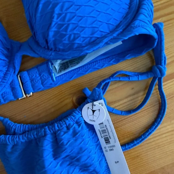 Victorias Secret Swimsuit 32C Icon Push Up Top Bikini Set Small Thong Blue NWT - Picture 3 of 6